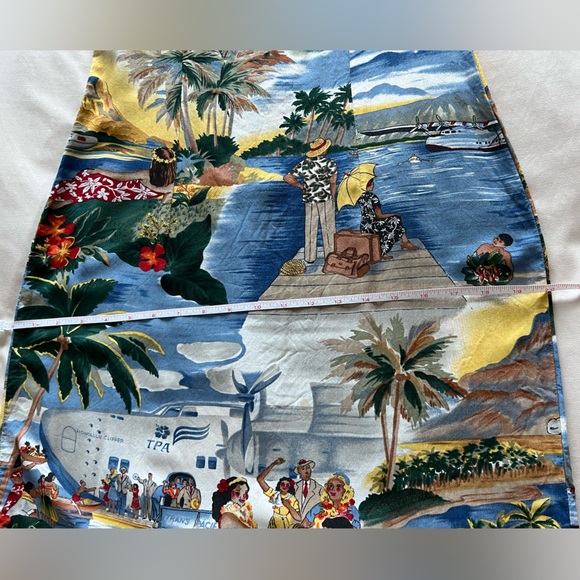 Classic Aloha muumuus. Traditional Hawaiian 🌺 prints. Size S. - Picture 4 of 5